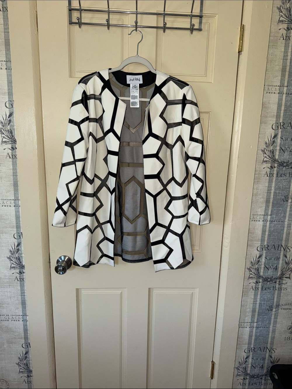Joseph Ribkoff White Jacket with Black Geometric Pattern